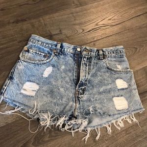 Levi’s acid wash jean shorts